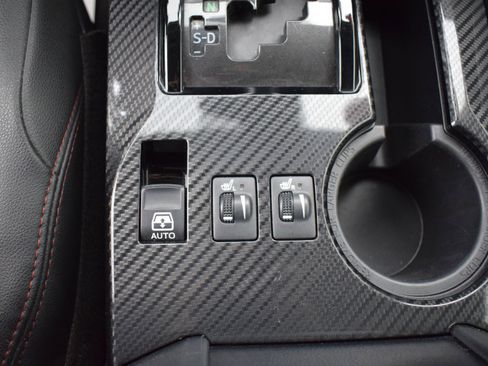 Used 2022 Toyota 4Runner TRD Off-Road Premium image 16