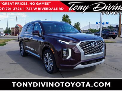 Used 2022 Hyundai Palisade Limited w/ Cargo Package