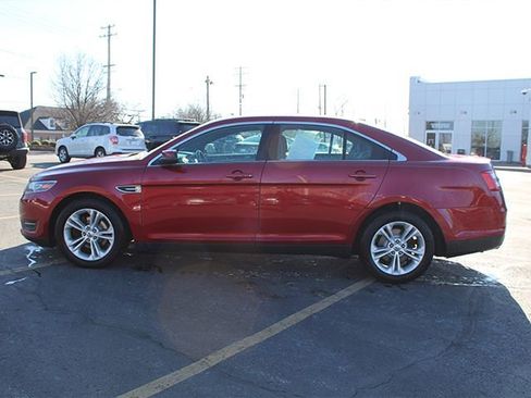 Used 2015 Ford Taurus SEL w/ Equipment Group 201A image 7