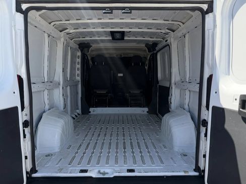 Used 2023 RAM ProMaster 1500 w/ Lane Management Group FWD image 16