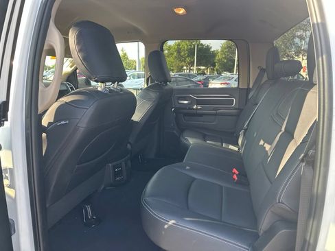 Used 2020 RAM 2500 Big Horn AWD/4WD image 12