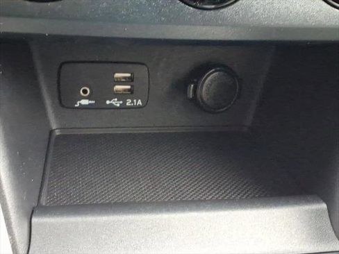 Used 2021 Subaru Forester Premium AWD/4WD image 24