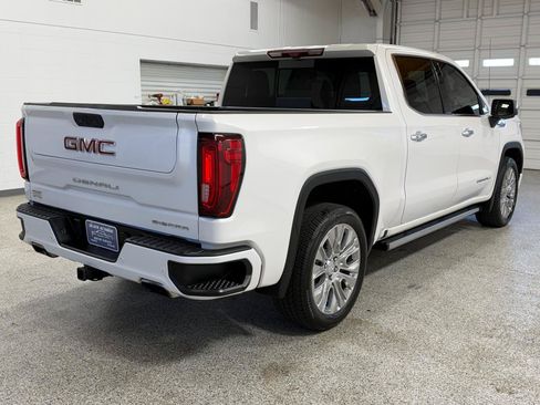 Used 2021 GMC Sierra 1500 Denali w/ Denali Ultimate Package AWD/4WD image 4