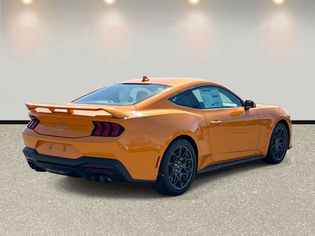 New 2026 Ford Mustang GT Premium w/ GT Performance Package RWD image 5