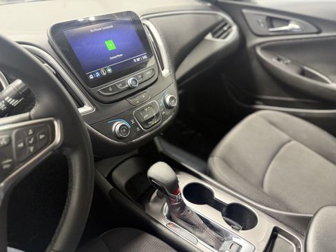 Certified 2024 Chevrolet Malibu RS image 22