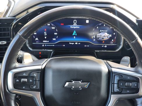 Used 2023 Chevrolet Silverado 1500 RST AWD/4WD image 12