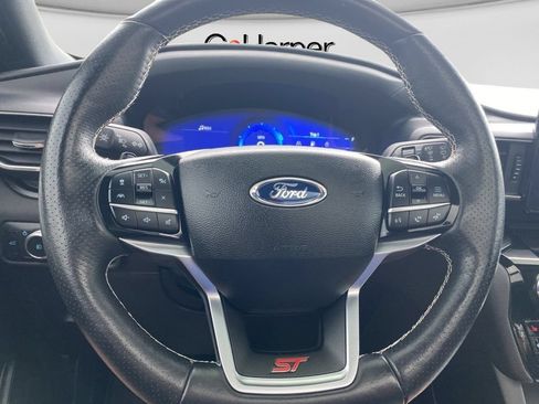 Used 2022 Ford Explorer ST w/ Equipment Group 401A AWD/4WD image 29