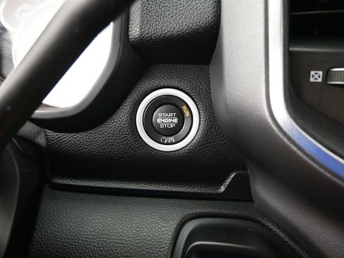 Used 2024 RAM 2500 Big Horn image 29