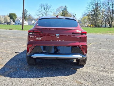 Used 2024 Buick Envista Sport Touring w/ Convenience I Package FWD image 6