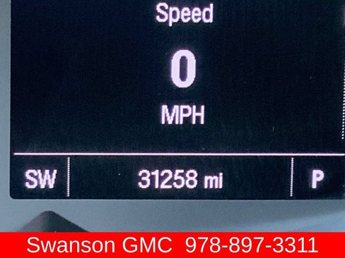 Used 2019 Chevrolet Trax LT w/ LT Convenience Package AWD/4WD image 13