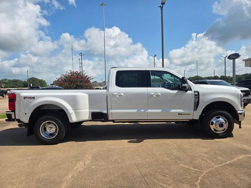 New 2026 Ford F350 Lariat w/ Lariat Ultimate Package AWD/4WD image 4