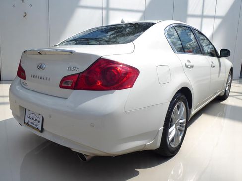 Used 2012 INFINITI G37 x Sedan w/ Premium Pkg image 11