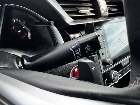 Used 2020 Honda Civic Sport image 23