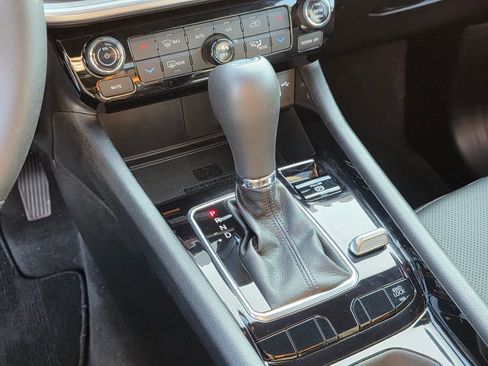 Used 2024 Jeep Compass Limited w/ Elite Group image 25