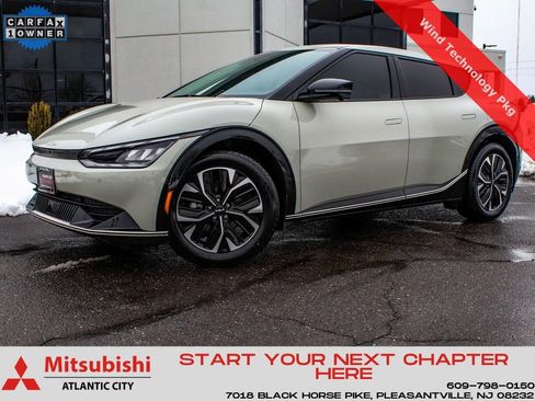 Used 2024 Kia EV6 Wind w/ Wind Technology Package AWD/4WD image 1