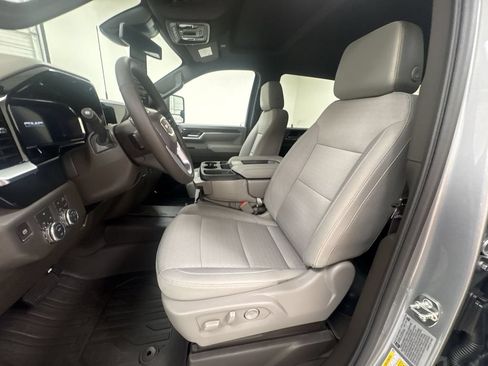 New 2026 GMC Sierra 2500 SLE w/ SLE Value Package; AWD/4WD image 20