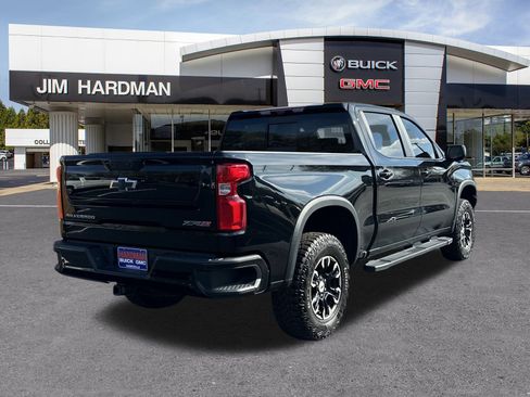 Used 2023 Chevrolet Silverado 1500 ZR2 w/ Technology Package image 7