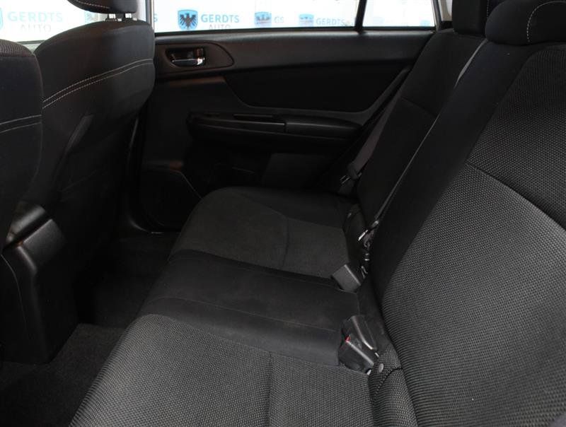 Used 2014 Subaru Crosstrek 2.0i Premium w/ Moonroof Package AWD/4WD image 16