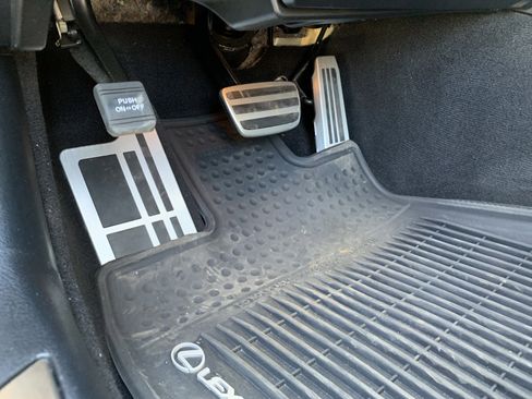 Certified 2020 Lexus RC F w/ Performance Package image 17