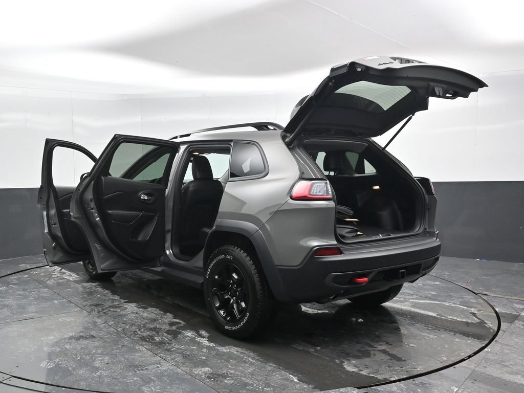 Used 2023 Jeep Cherokee Trailhawk w/ Trailer Tow Group AWD/4WD image 54