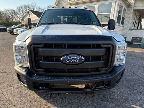 Used 2016 Ford F250 XL w/ Power Equipment Group image 4