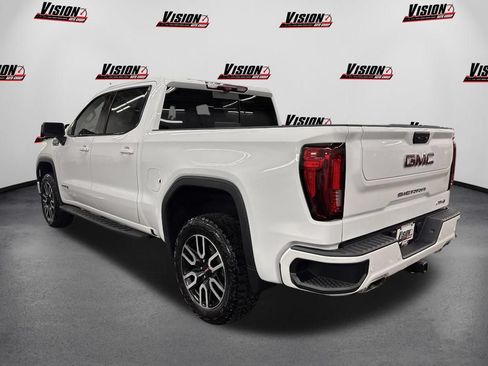 Used 2024 GMC Sierra 1500 AT4 w/ Technology Package AWD/4WD image 7