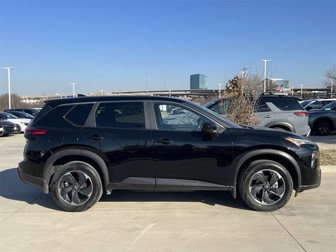 Certified 2024 Nissan Rogue SV image 3