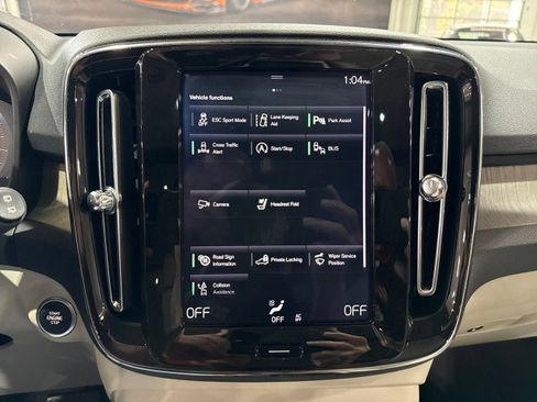 Used 2020 Volvo XC40 T4 Inscription image 77