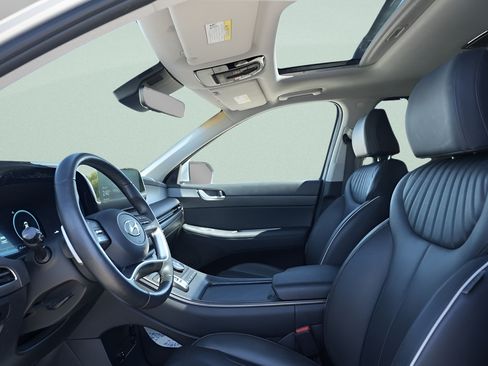 Certified 2023 Hyundai Palisade Limited AWD/4WD image 32