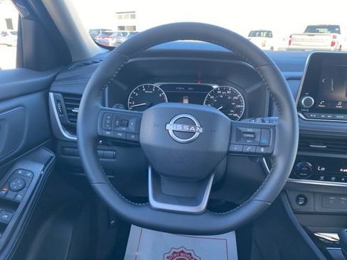 New 2026 Nissan Rogue SV image 15