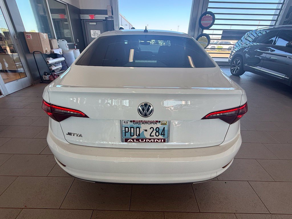 Used 2020 Volkswagen Jetta FWD image 4