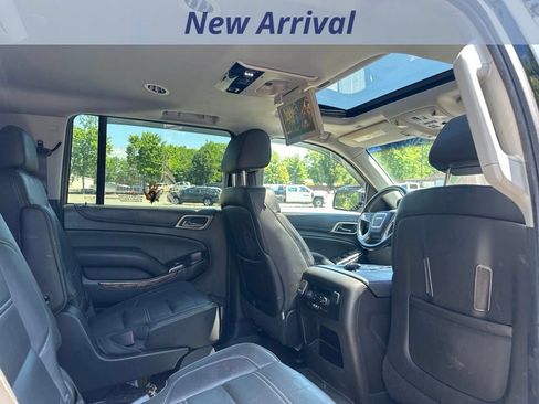 Used 2015 GMC Yukon XL Denali w/ Premium Package AWD/4WD image 8