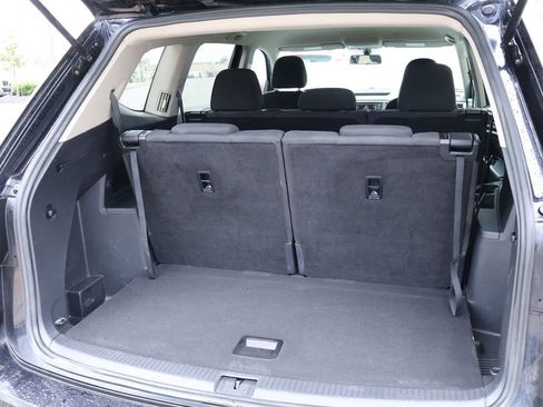 Used 2019 Volkswagen Atlas S image 17