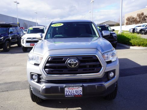 Used 2019 Toyota Tacoma SR5 image 7