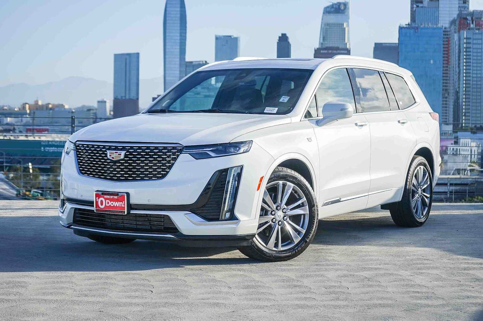 Used 2025 Cadillac XT6 Premium Luxury FWD image 1