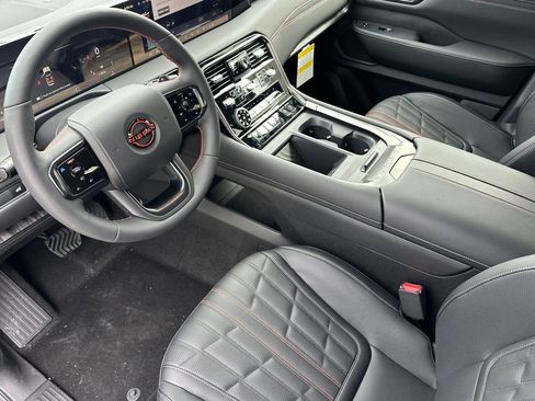 New 2026 Nissan Armada PRO-4X w/ Captain's Chari Seat Package image 7