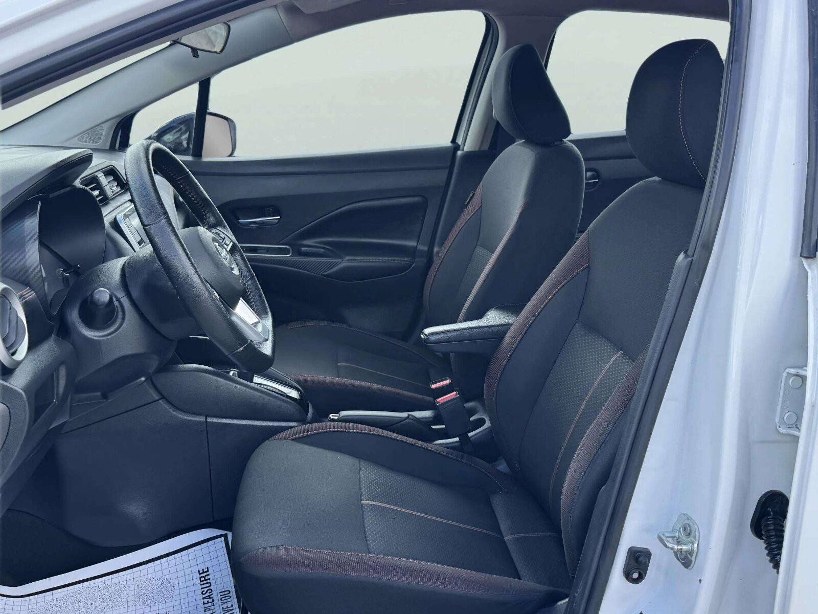 Used 2021 Nissan Versa SR w/ Convenience Package FWD image 15