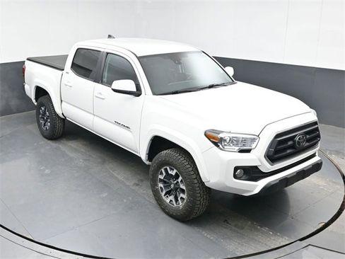 Used 2023 Toyota Tacoma SR5 image 32
