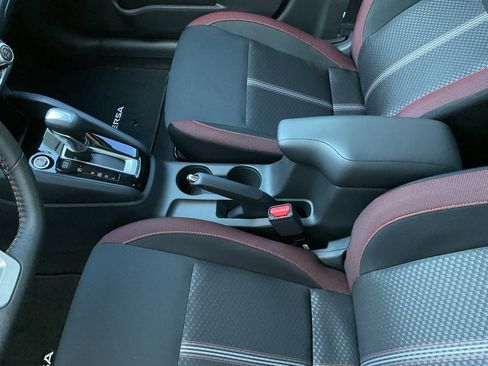 New 2025 Nissan Versa SR image 30