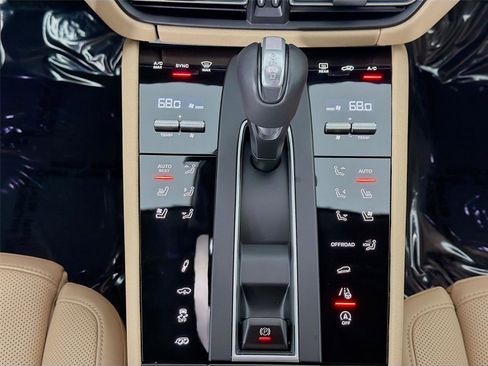 New 2026 Porsche Macan S AWD/4WD image 16