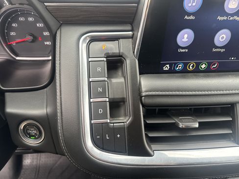 Used 2021 Chevrolet Tahoe Z71 w/ Z71 Signature Package image 25