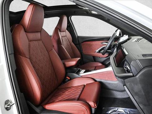 Certified 2025 Audi SQ5 Prestige w/ Prestige Package image 22