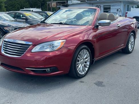 Used 2012 Chrysler 200 Limited FWD image 16