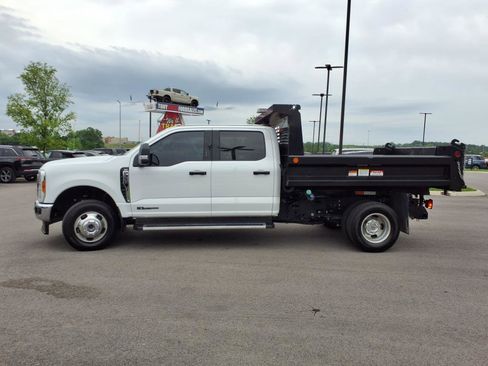 Used 2023 Ford F350 XLT w/ FX4 Off-Road Package image 6