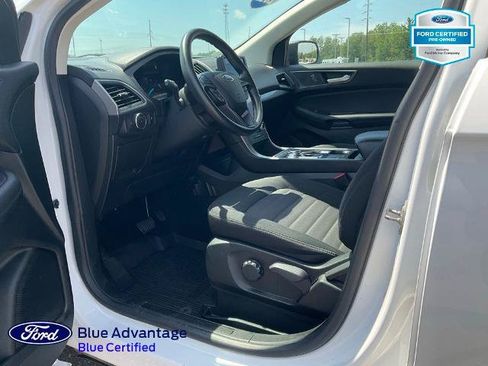 Certified 2022 Ford Edge SE w/ Cargo Accessory Package AWD/4WD image 4