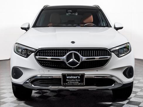 Certified 2025 Mercedes-Benz GLC 350e 4MATIC image 8