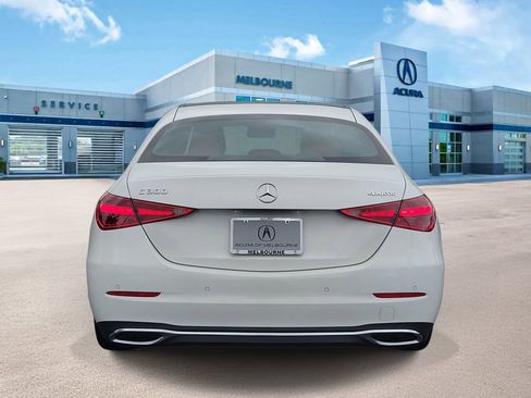 Used 2025 Mercedes-Benz C 300 4MATIC Sedan image 5