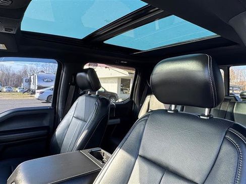 Used 2018 Ford F150 Lariat w/ Equipment Group 502A Luxury image 36