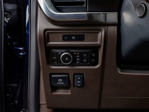 Used 2025 Ford F150 King Ranch w/ FX4 Off-Road Package image 22