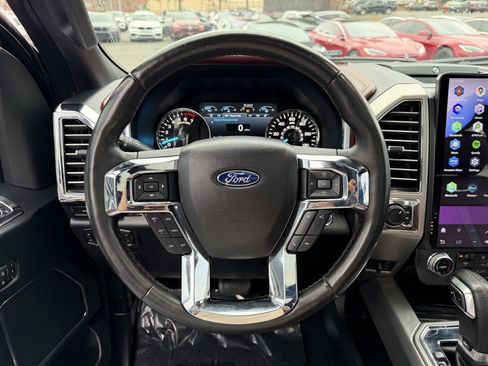 Used 2019 Ford F150 Platinum image 18